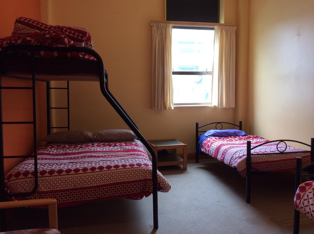Wild Zebra Backpackers Hostel เวลลิงตัน ห้อง รูปภาพ